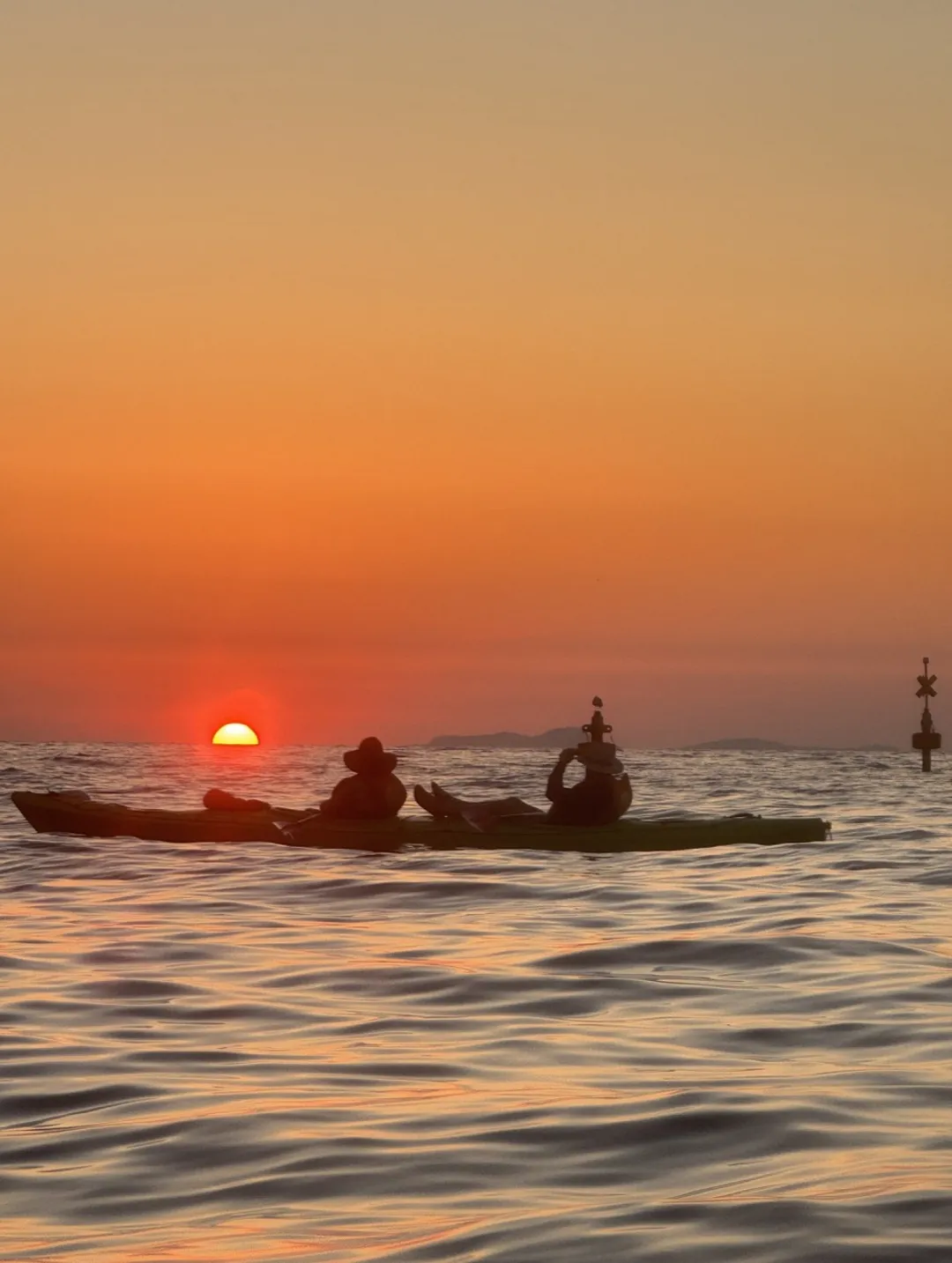 Kajak bei Sonnenuntergang-1